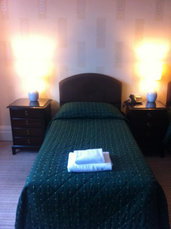 בארו אין פרנס Lisdoonie Hotel חדר תמונה