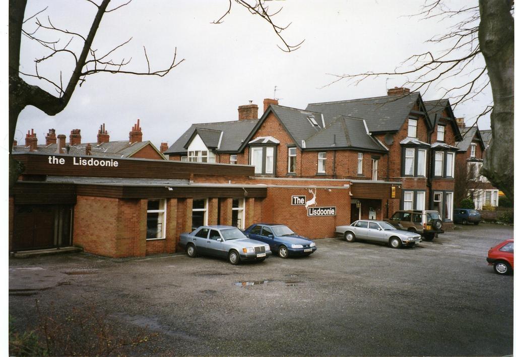 בארו אין פרנס Lisdoonie Hotel מראה חיצוני תמונה